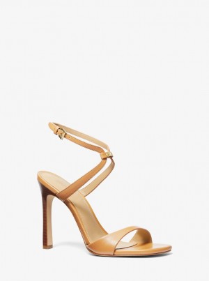 Michael Kors Amara Leather Sandal Sandalet Kadın Pale Peanut | 216097-NYD