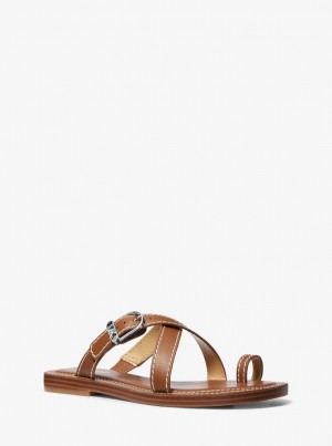 Michael Kors Ashton Leather Flat Sandal Sandalet Kadın Luggage | 467053-AJF