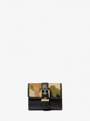 Michael Kors Colby Small Camouflage Print Calf Hair Tri-Fold Wallet Cüzdan Kadın Zeytin Yeşili Renkli | 253807-CGJ