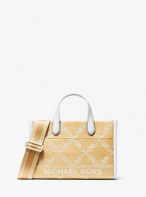 Michael Kors Gigi Small Empire Logo Jacquard Straw Messenger Bag Çapraz Çanta Kadın Nat/Opticwht | 820539-PUM