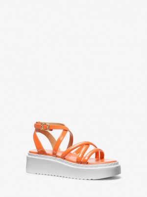 Michael Kors Issa Faux Patent Leather Flatform Sandal Sandalet Kadın Kayısı Rengi | 613752-JKM