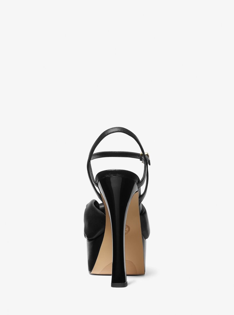 Michael Kors Elena Leather Platform Sandal Sandalet Kadın Siyah | 917805-ZPG